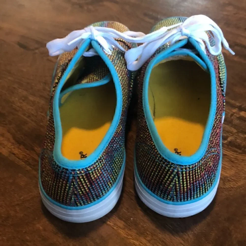 Joe‎ Boxer Rainbow Knit Textured Sneakers